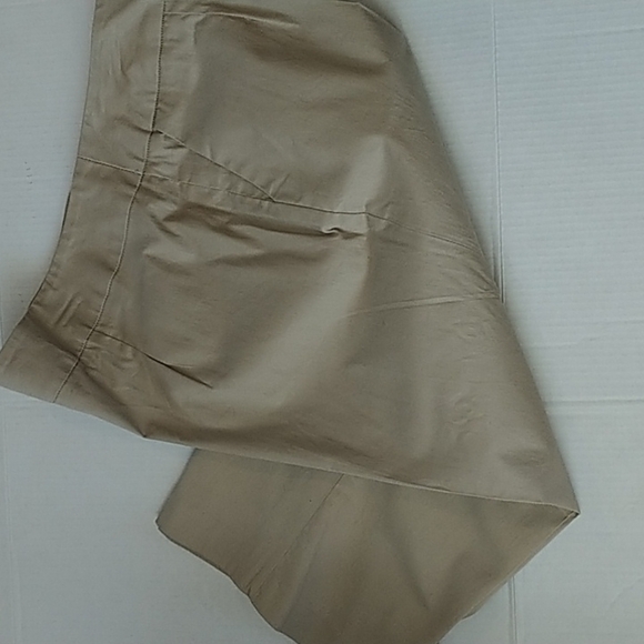 Darjoni Woman Zip Front Tan Crop/Capri/Shorts Pants Sz 18W - Picture 7 of 8